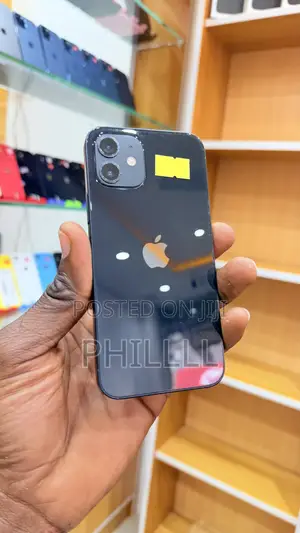 Apple iPhone 12 64 GB Black