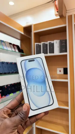 New Apple iPhone 15 128 GB Blue