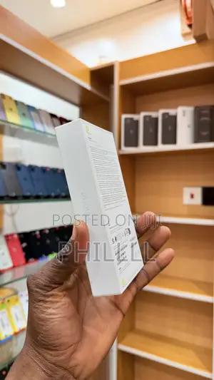 New Apple iPhone 15 128 GB Blue