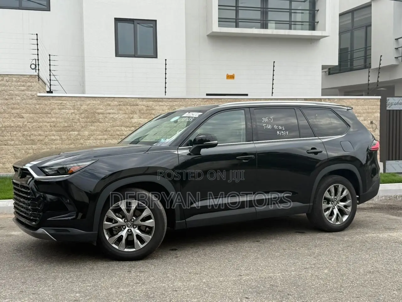 Toyota Grand Highlander Limited AWD 2024 Black