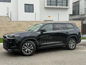 Toyota Grand Highlander Limited AWD 2024 Black