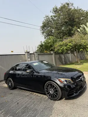 Mercedes-Benz C300 2020 Black