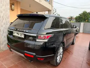 Land Rover Range Rover Sport HSE 4x4 (3.0L 6cyl 8A) 2016 Black