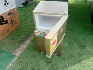 Beverchill 80l Westpool Table Top Double Door Table Top Refrigerator