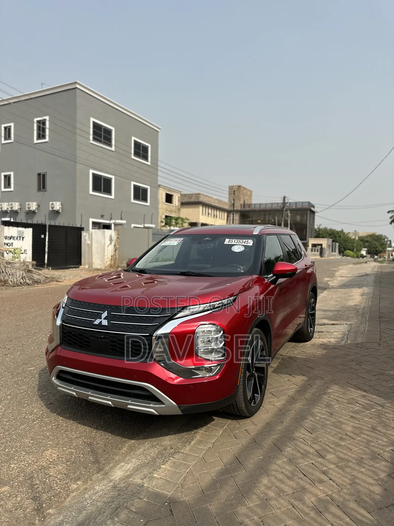 Mitsubishi Outlander 2021 Red