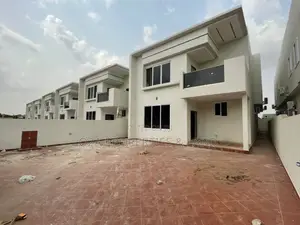 4bdrm House in Lakeside Estate for sale