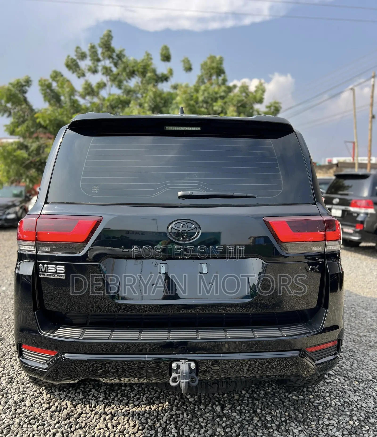 New Toyota Land Cruiser LC300 2025 Black