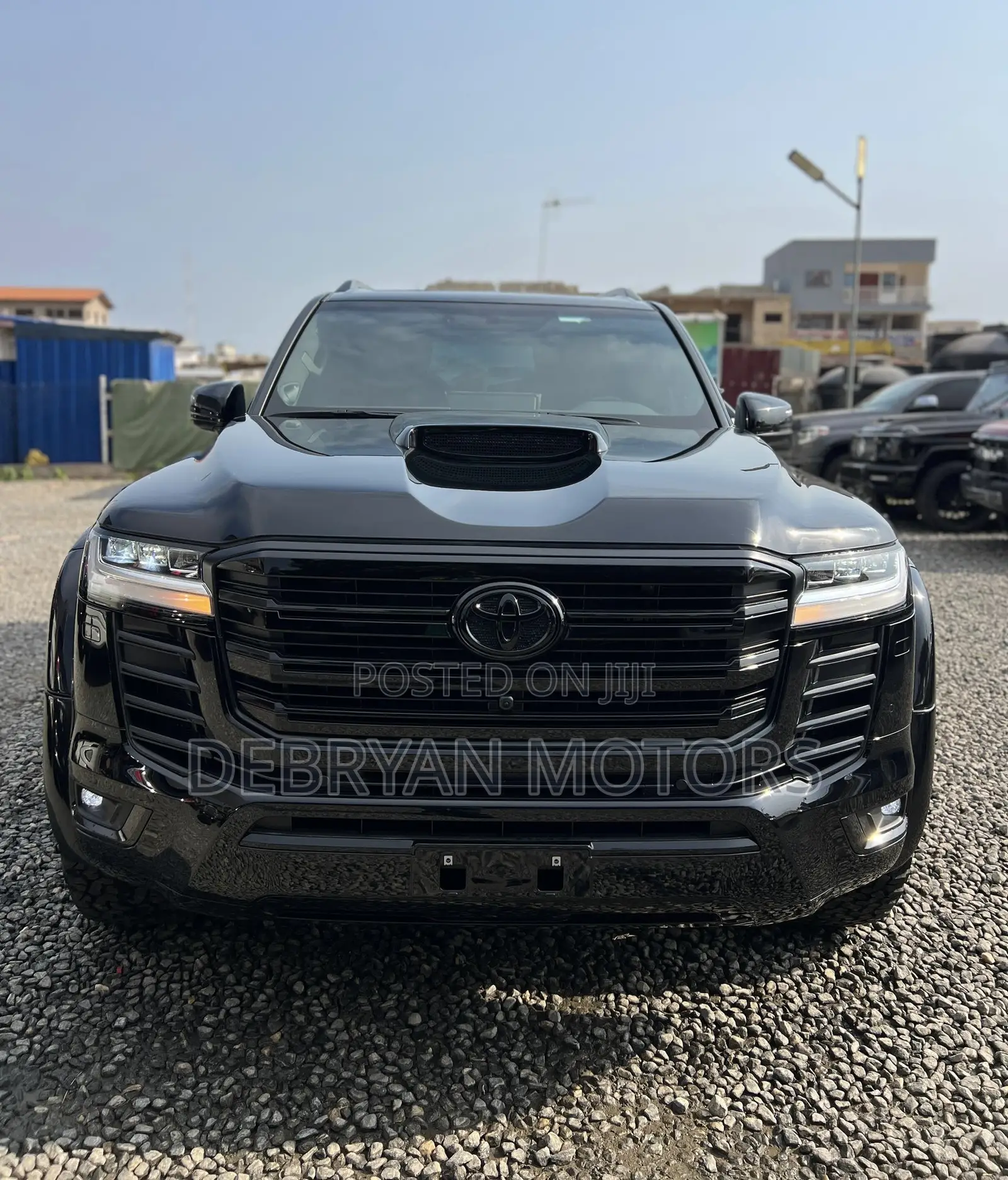 New Toyota Land Cruiser LC300 2025 Black