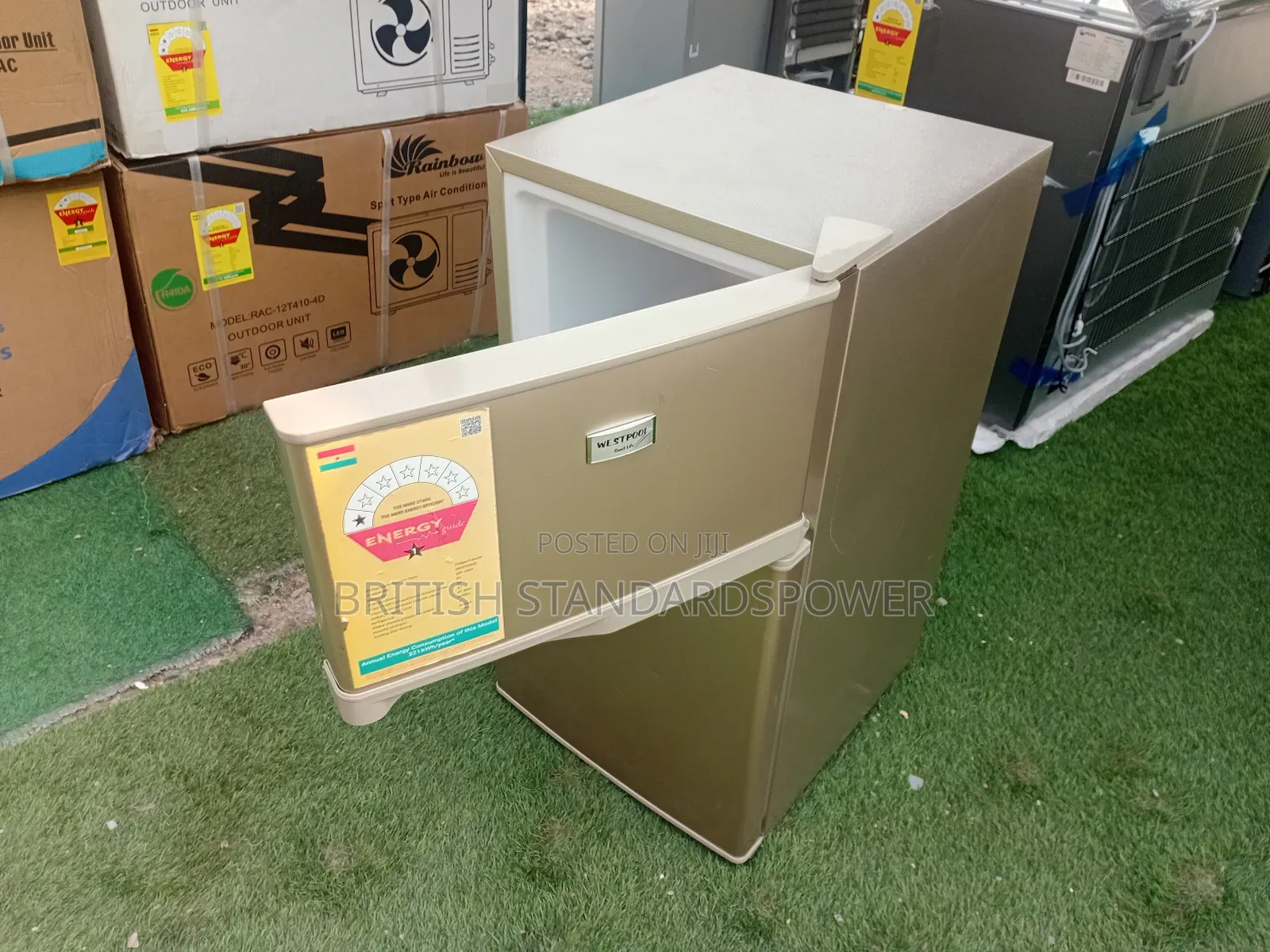 Westpool Table Top 80l With Adjustable Shelves Table Top Fridge
