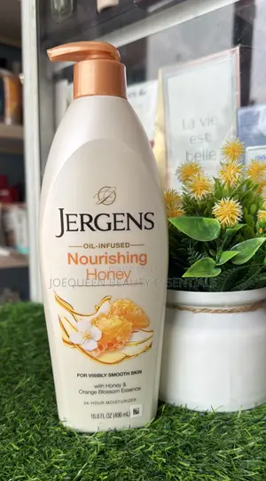 Jergens 24 Hour Moisturizer 496ml