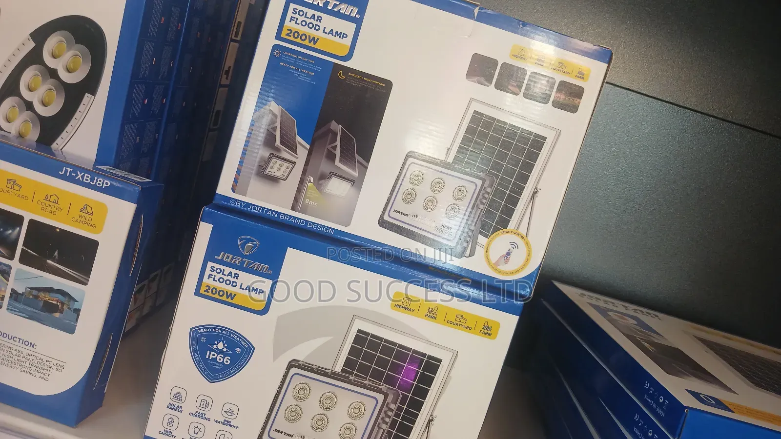 100w Solar Flood Light