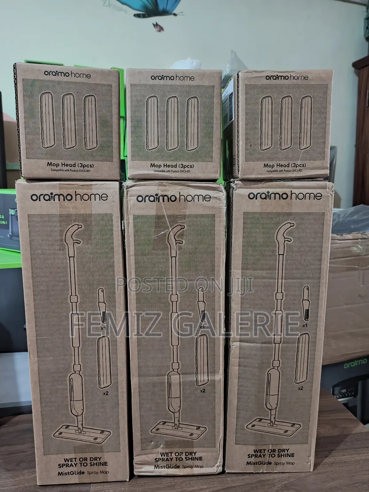Oraimo Mistglide Spray Mop Plus 4pcs Replacement Mop Pads