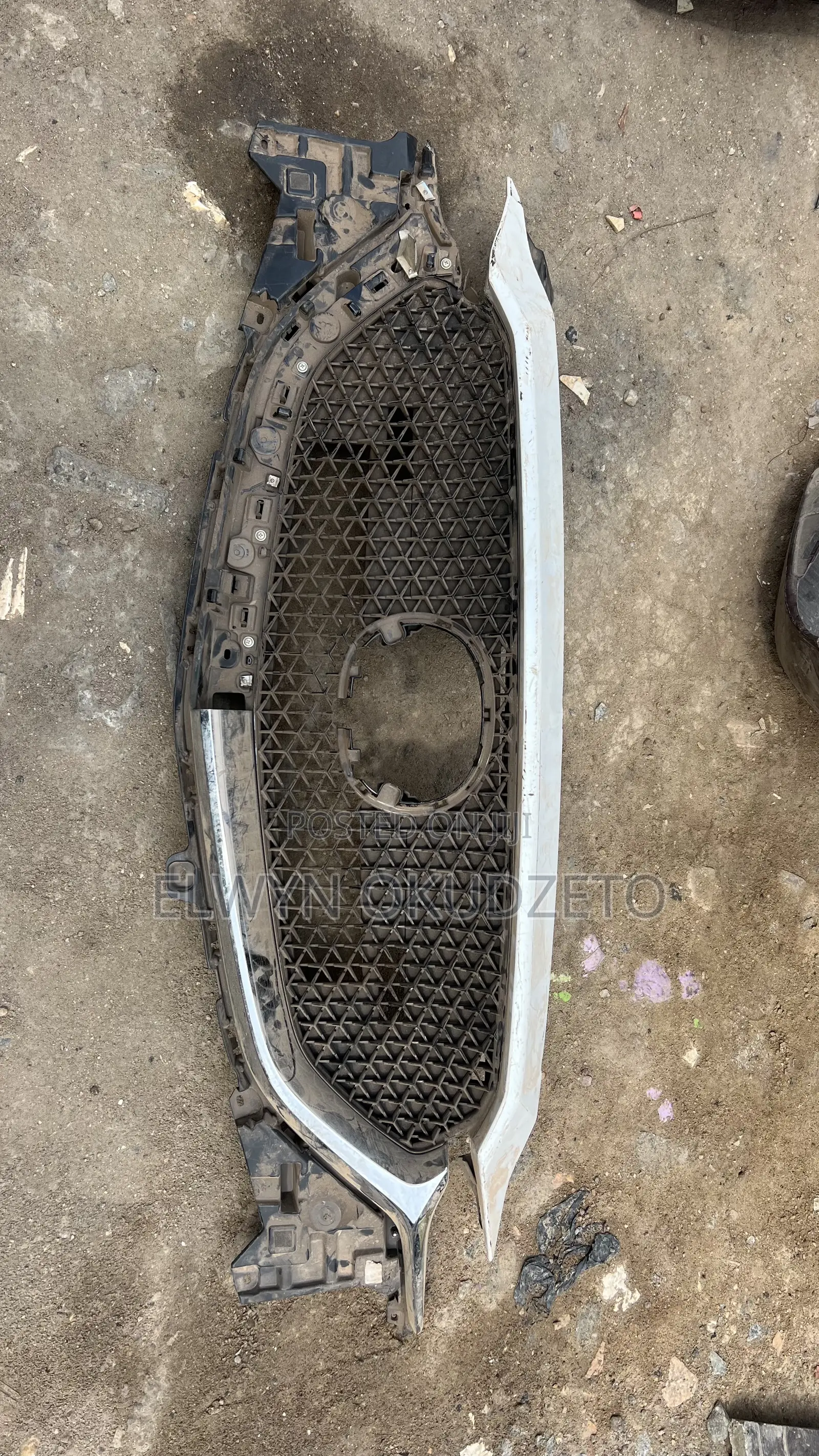 2017-2021 Mazda Cx-5 Grille
