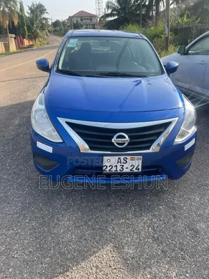Nissan Versa 2017 Blue
