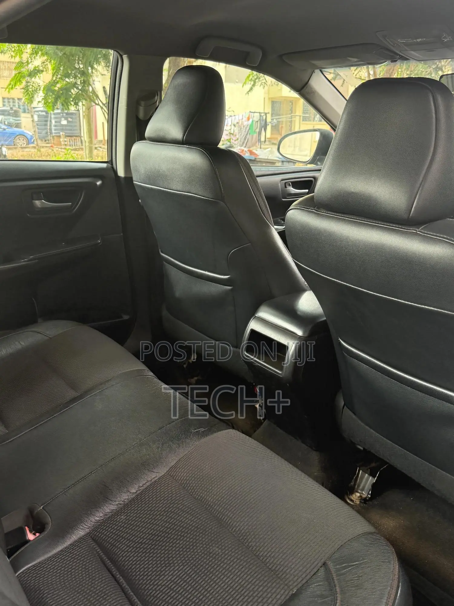 Toyota Camry 2016 Silver