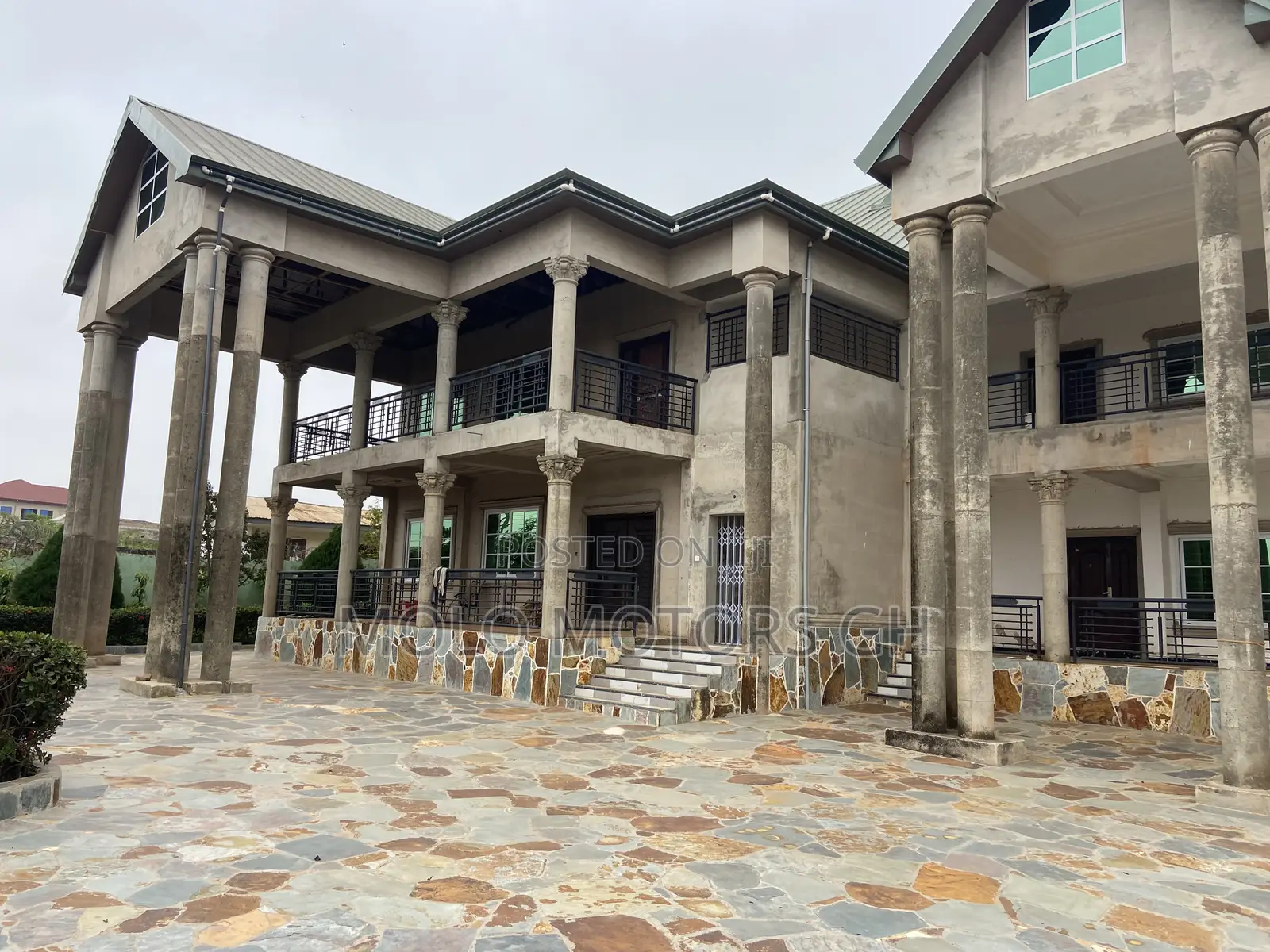 6bdrm House in Kumasi Metropolitan for sale