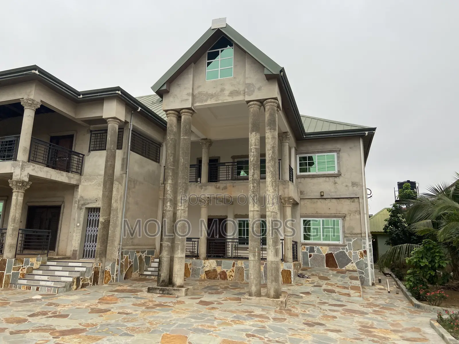 6bdrm House in Kumasi Metropolitan for sale