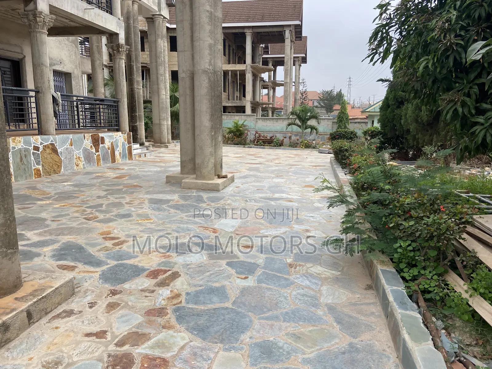6bdrm House in Kumasi Metropolitan for sale
