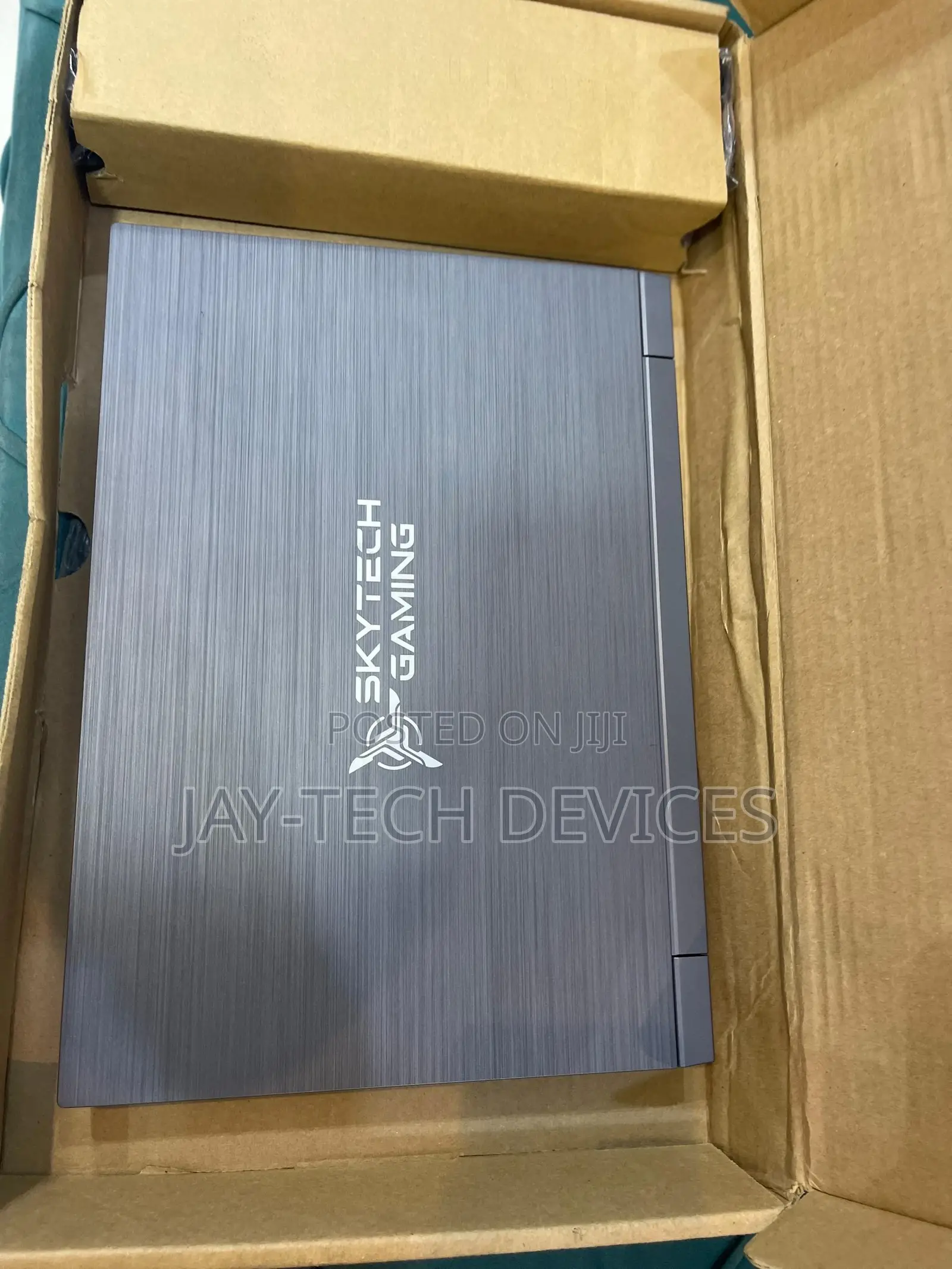 New Laptop Turbo-X 16GB Intel Core I5 SSHD (Hybrid) 1T