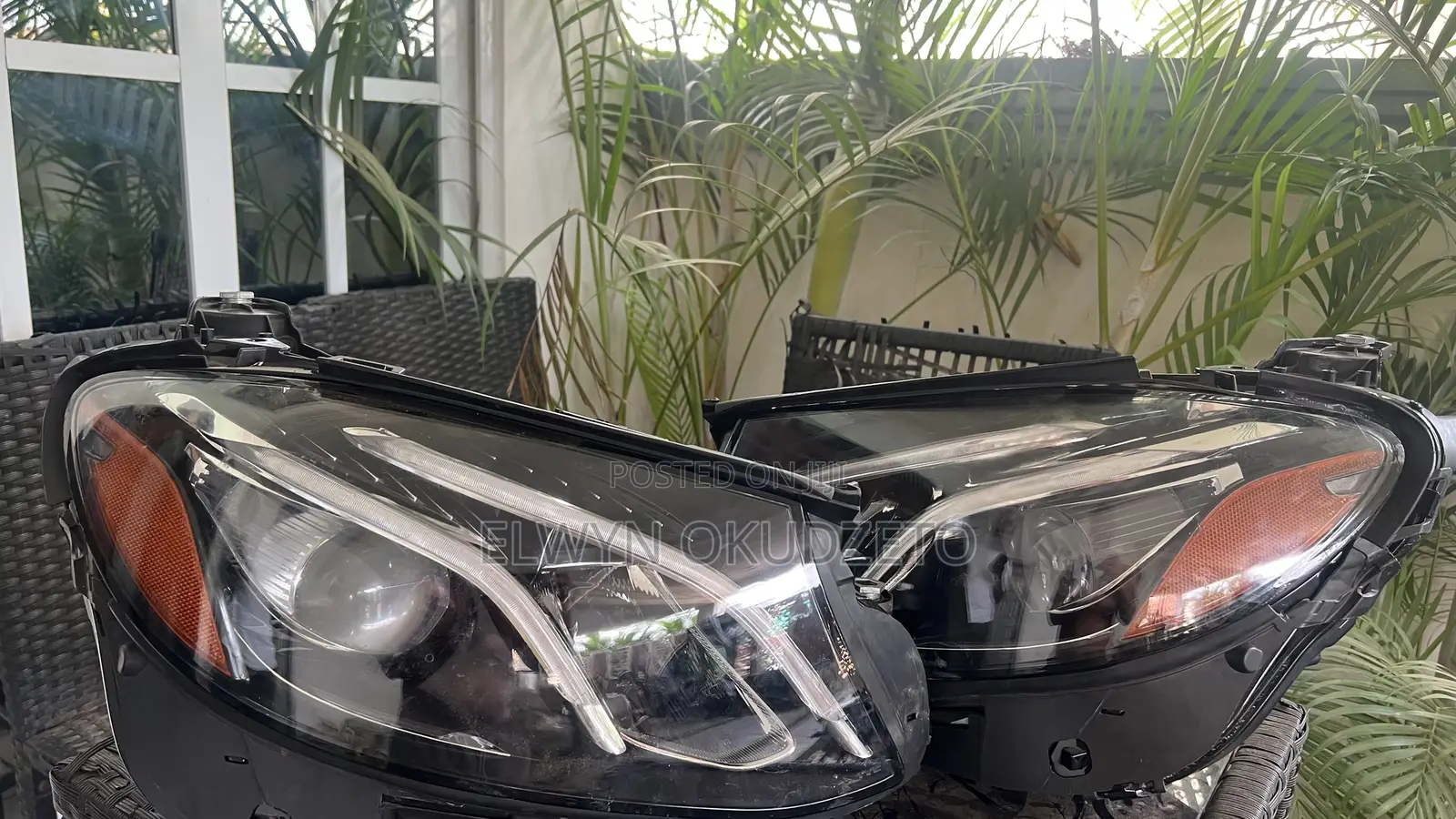 2017-2019 Mercedes-Benz E300 Headlight Pair
