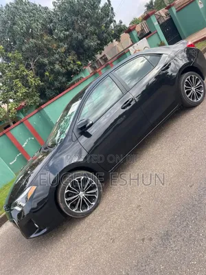 Toyota Corolla 2016 Black
