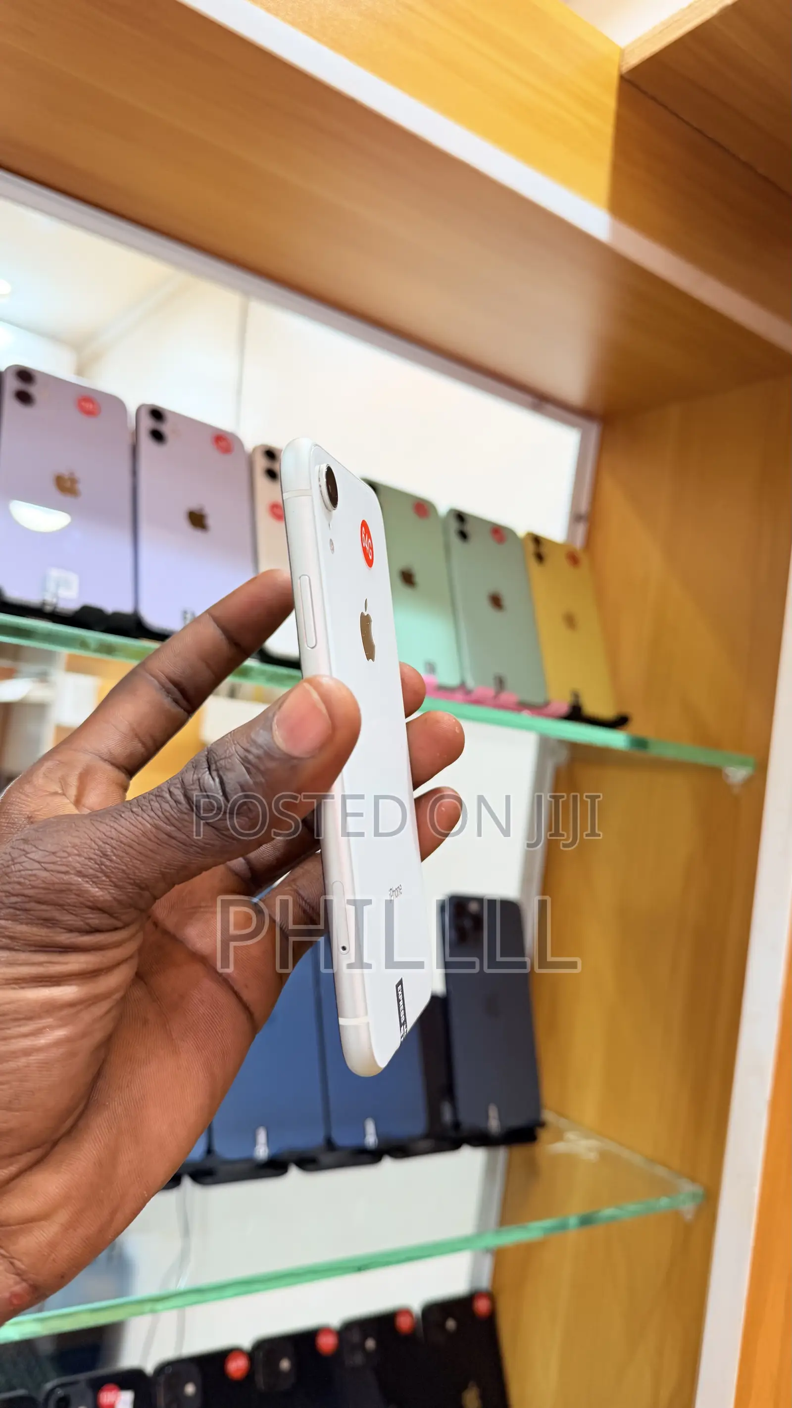 Apple iPhone XR 64 GB White