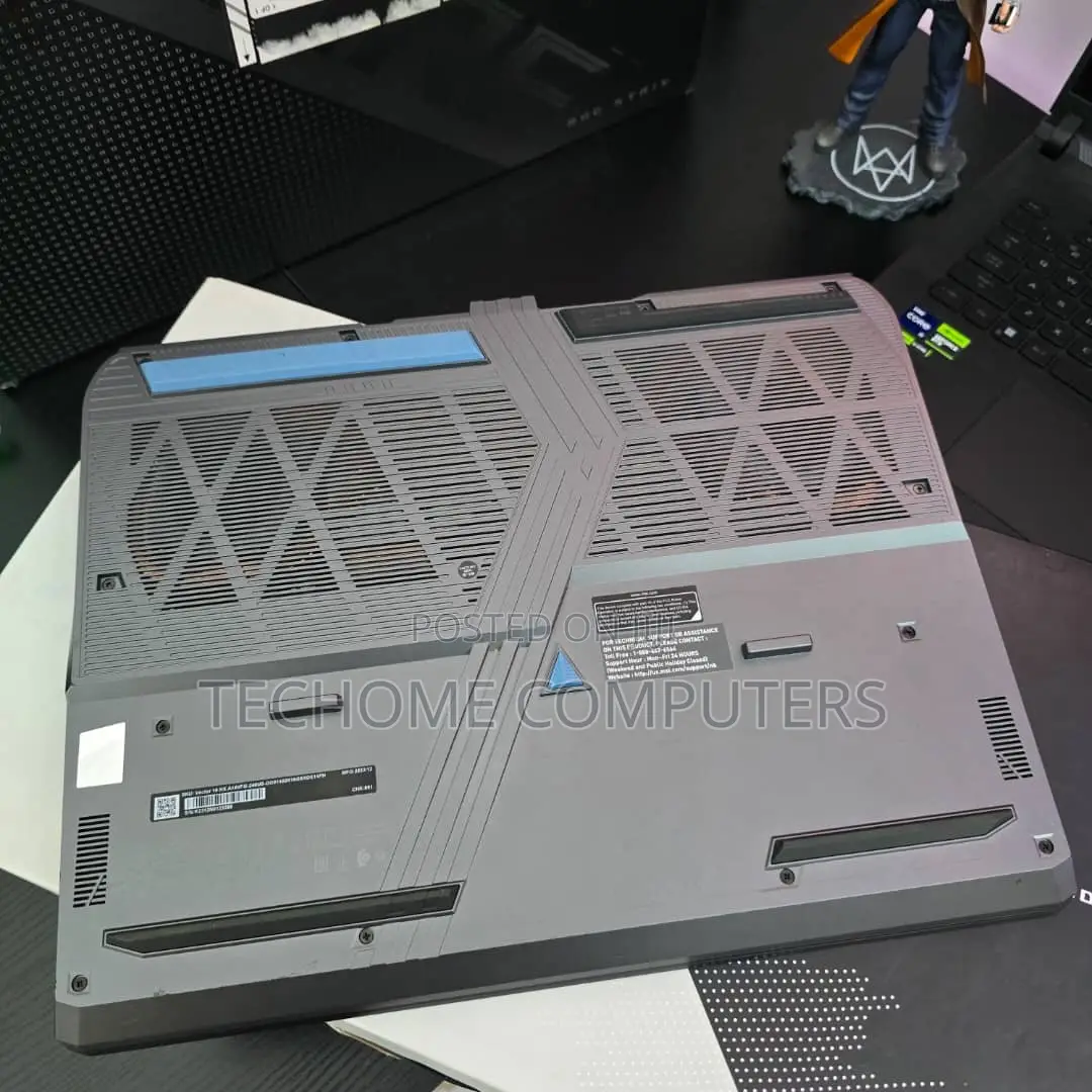 Laptop MSI Vector 16 HX AI A2XWIG 16GB Intel Core I9 SSD 1T