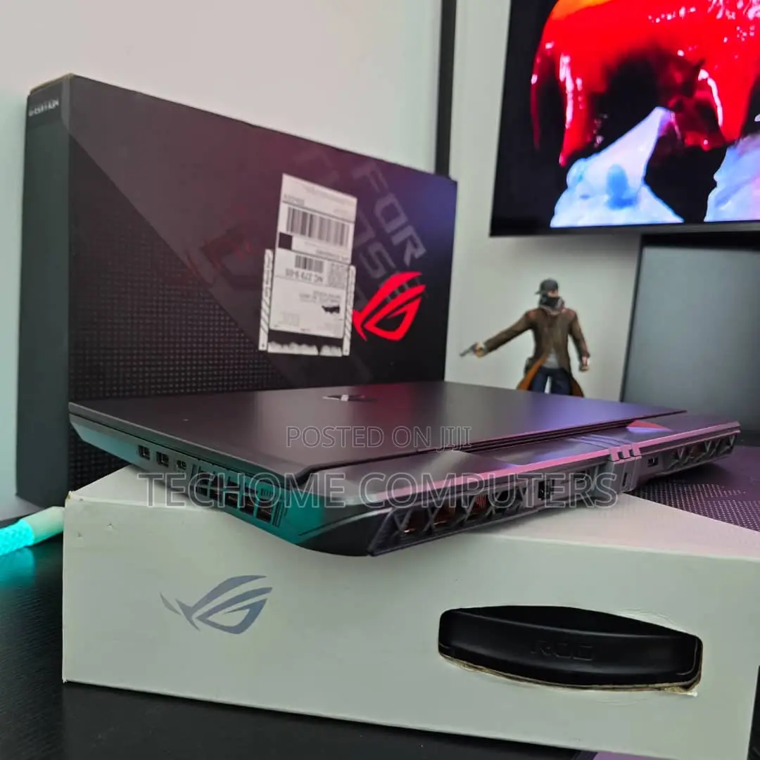 Laptop MSI Vector 16 HX AI A2XWIG 16GB Intel Core I9 SSD 1T