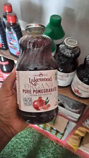 Lakewood Organic Pomegranate Juice 946ml Bottle