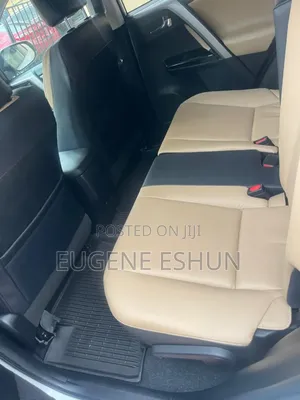 Toyota RAV4 2018 White