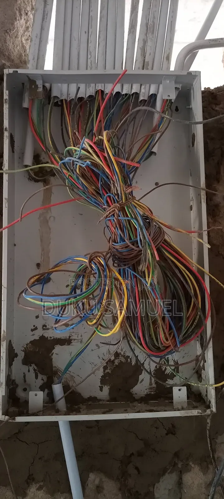 Certified Electrician Available 24/7