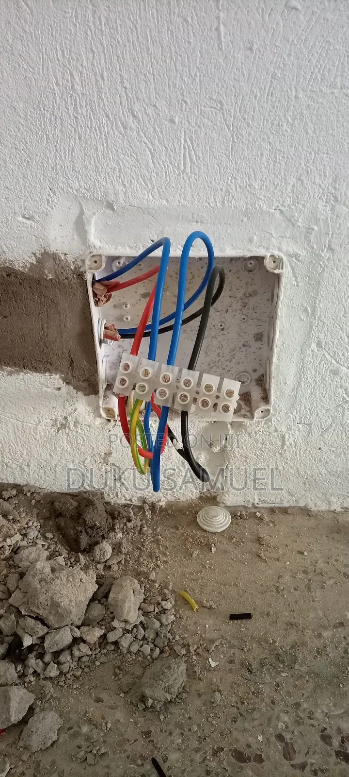 Certified Electrician Available 24/7