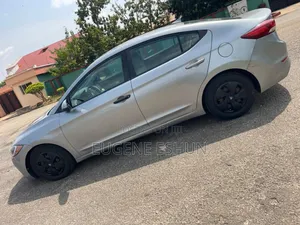Hyundai Elantra 2016 Gray