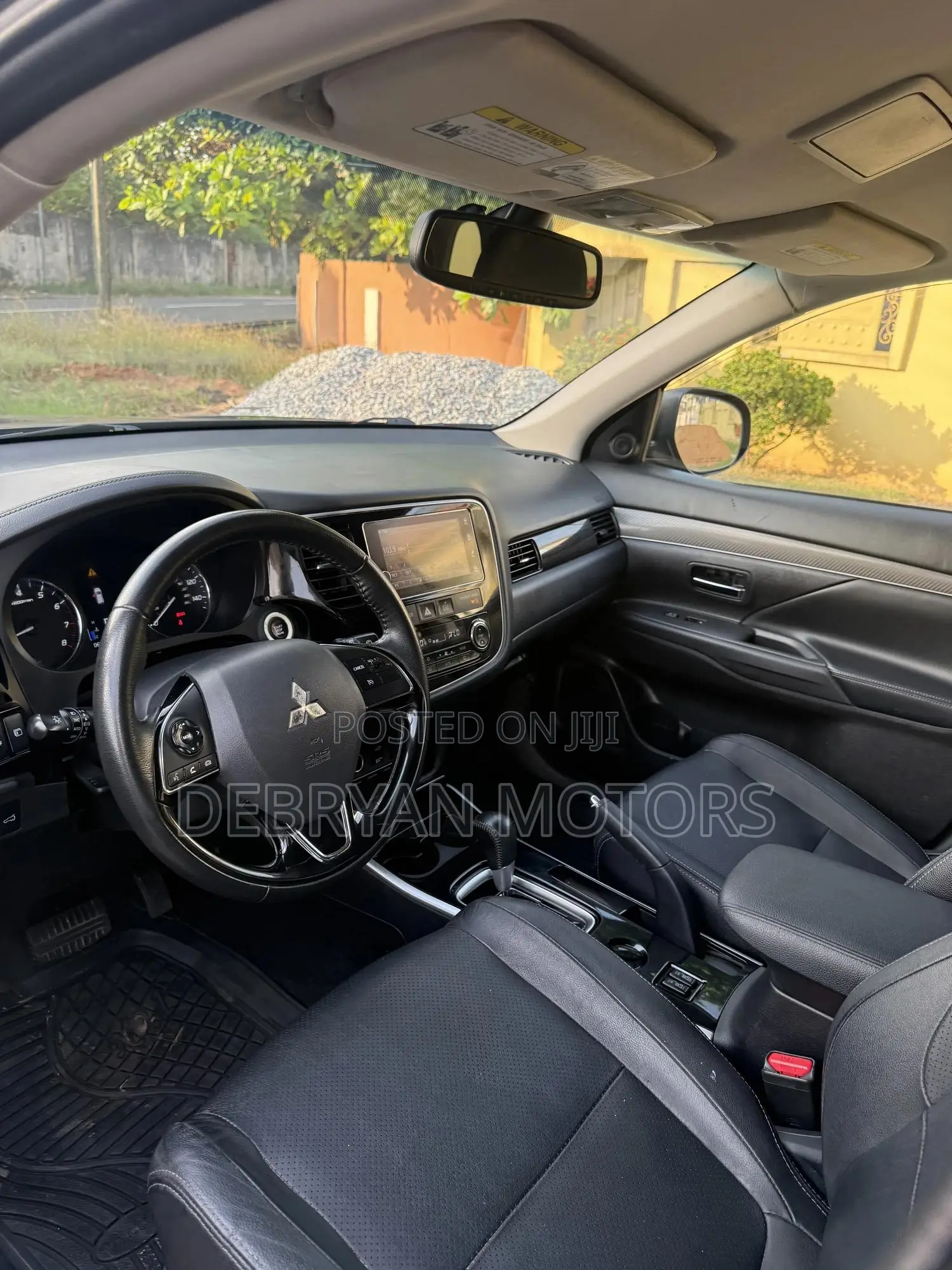 Mitsubishi Outlander SEL FWD 2018 Blue