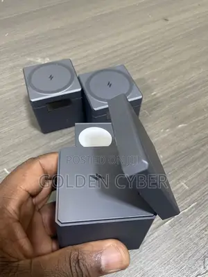 Anker 3-in-1 Cube With Magsafe