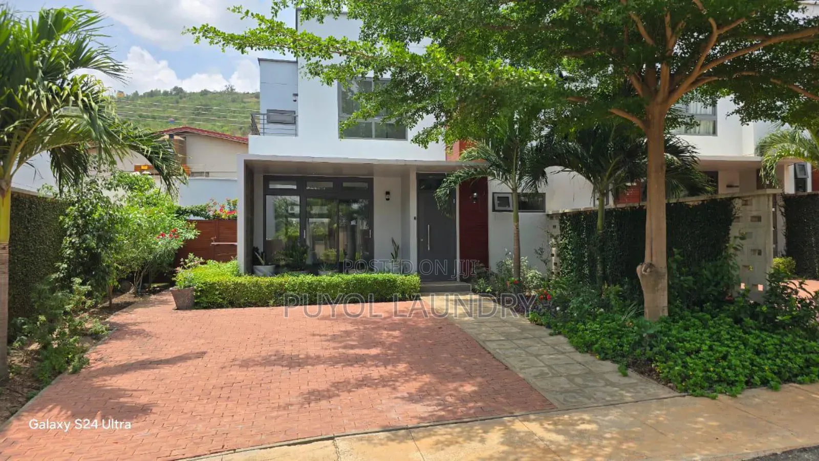 Furnished 3bdrm House in Ayi Mensah Park, Oyarifa Mall Area for sale