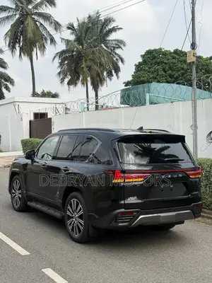 Lexus LX LX 600 2024 Black