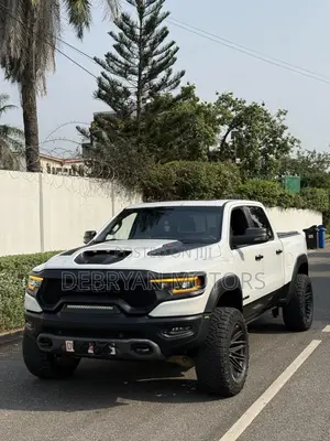 Dodge RAM 2024 White