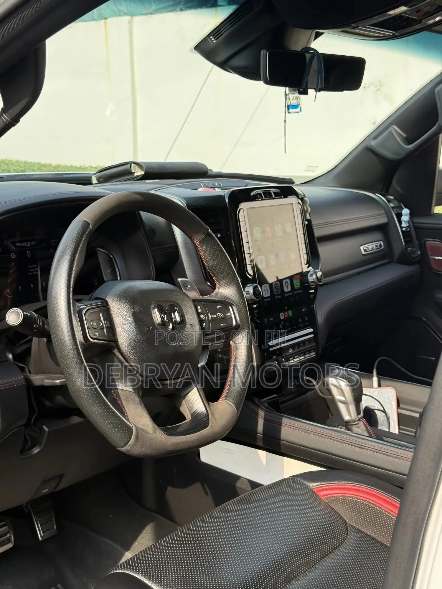 Dodge RAM 2024 White