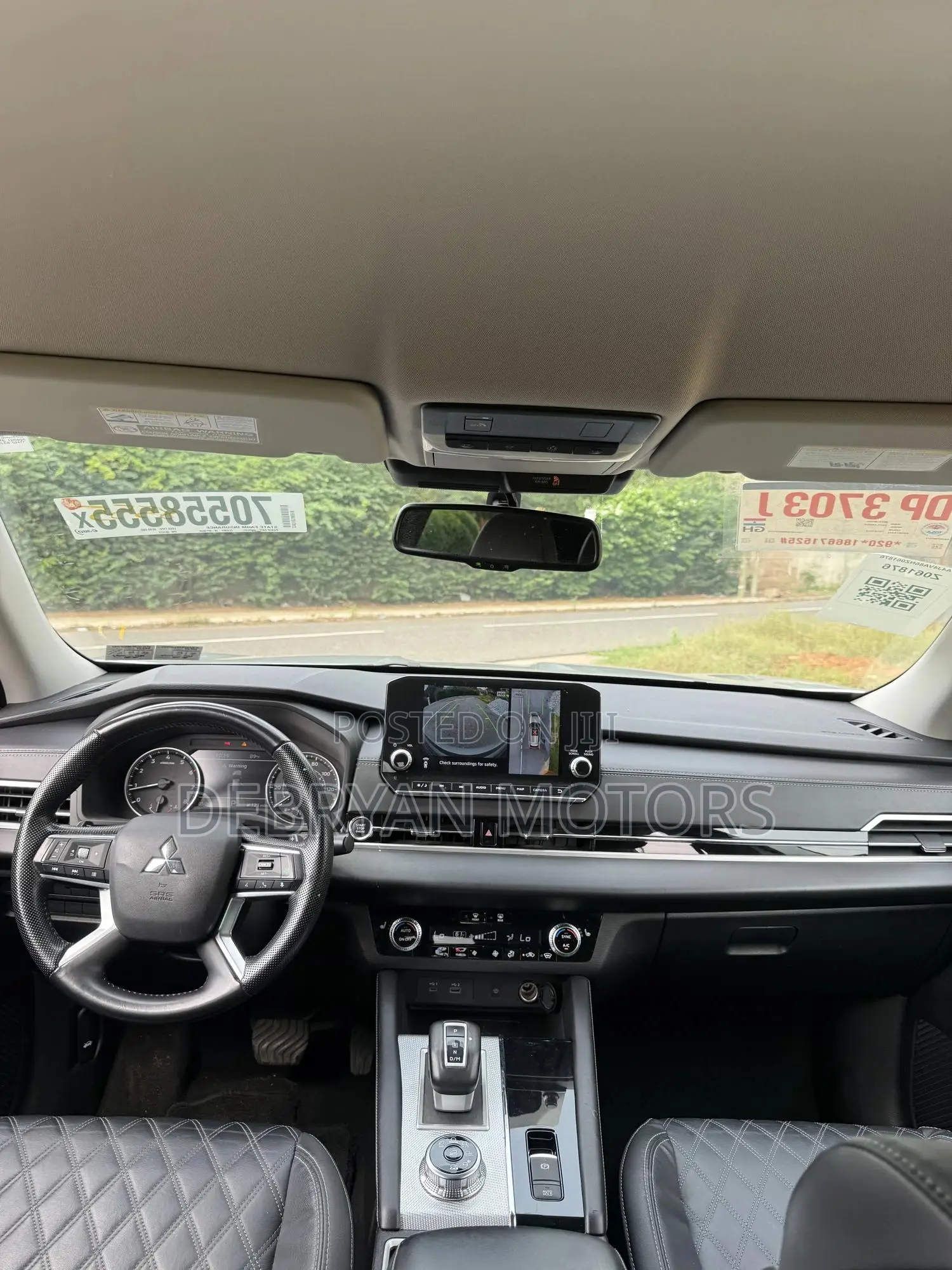 Mitsubishi Outlander SEL Launch Edition 2022 Silver