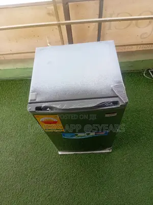 Icemaster Deluxe Refrigerator, Westpool Refrigerator
