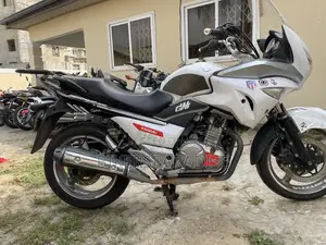 Suzuki 2016 White