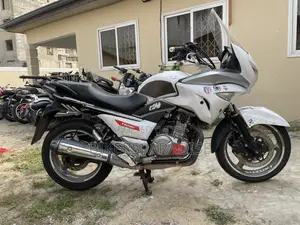 Suzuki 2016 White