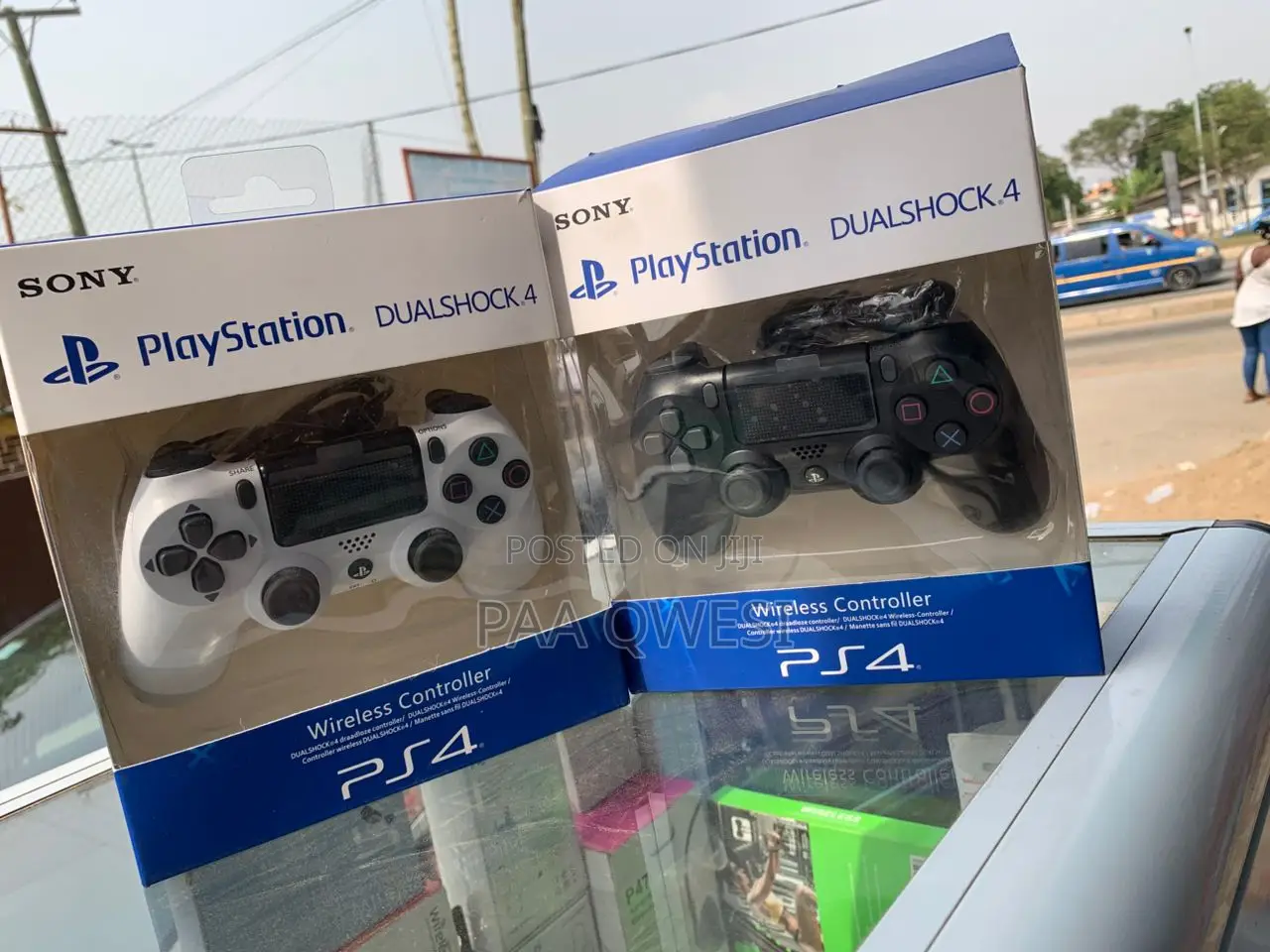 Original Playstation 4 Dualshock 4 Controller