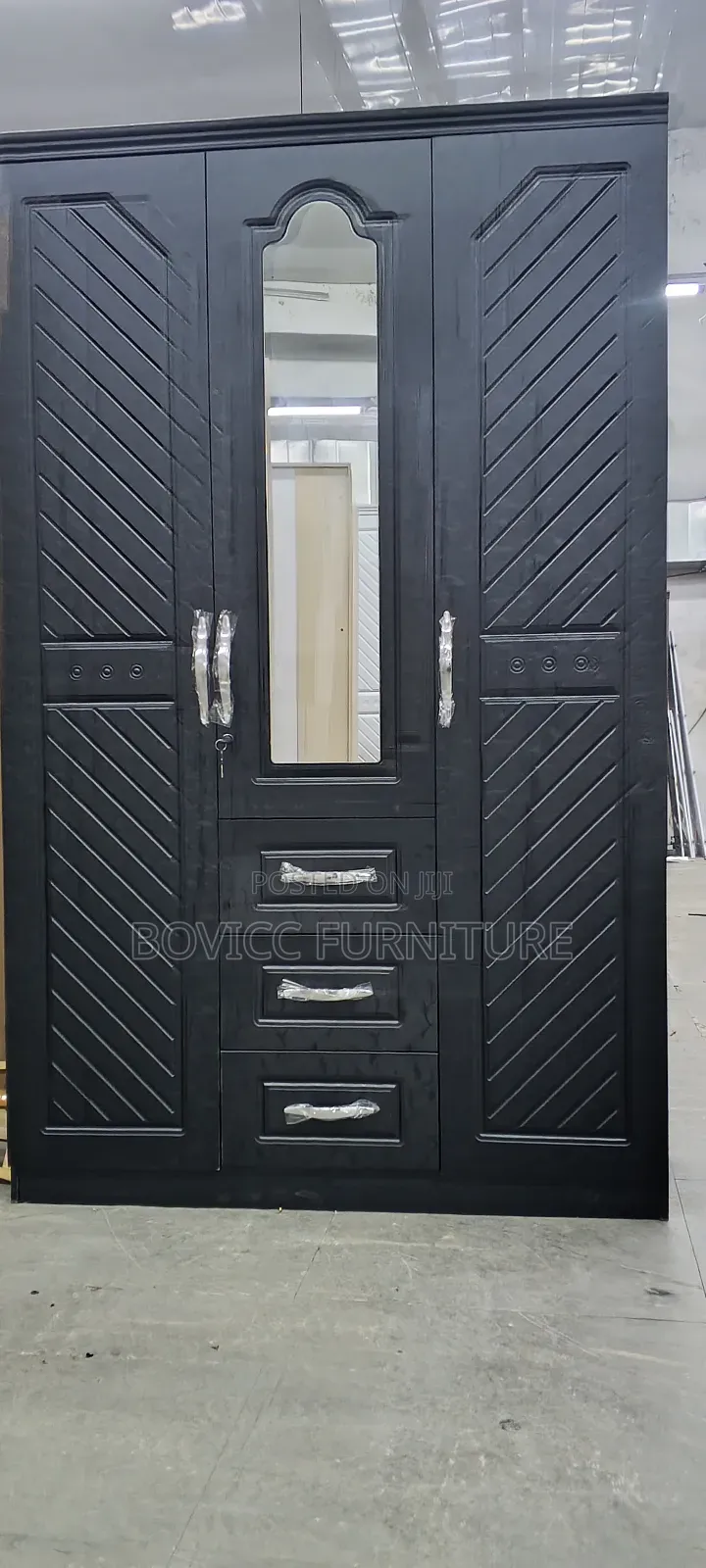 Quality 3 Door Wardrobe