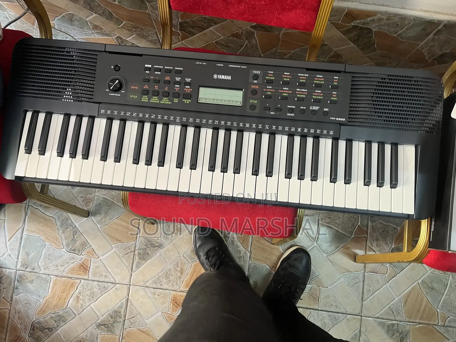 Yamaha PSR- E283 Keyboard