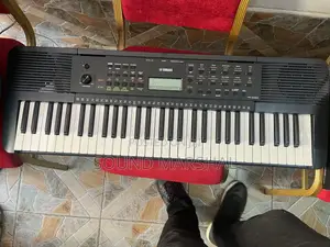 Yamaha PSR- E283 Keyboard