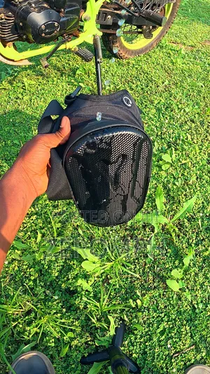 Side Leg Bag With Waterproof Zip