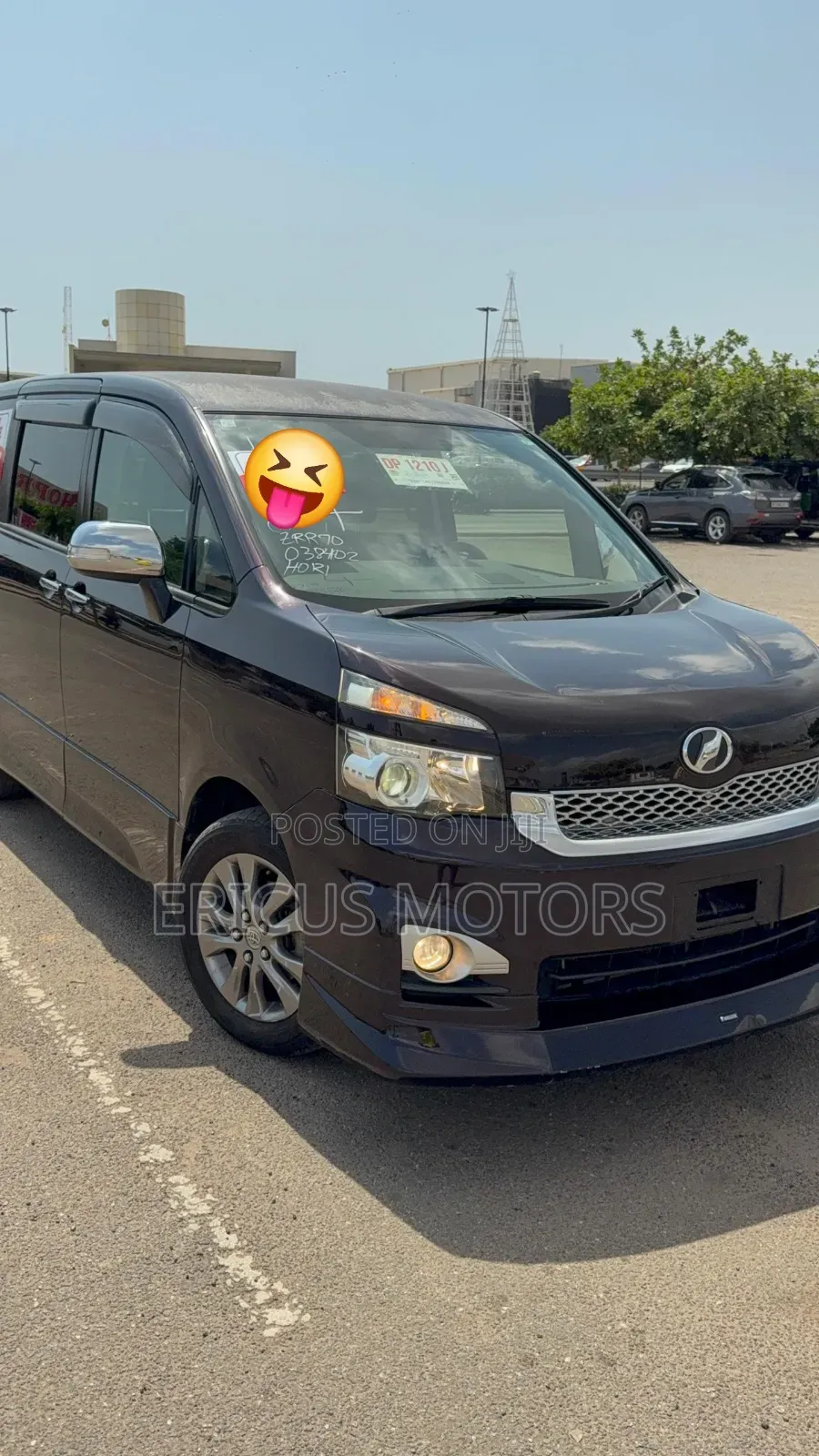 Toyota Voxy 2012 Gray