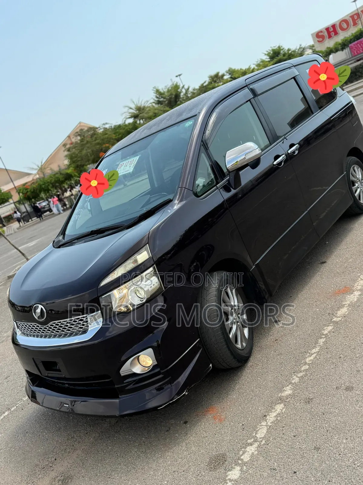 Toyota Voxy 2012 Gray